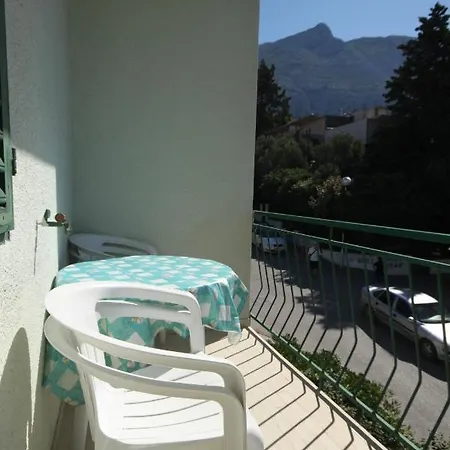 Gasthof And With Parking Space - 6759 3*