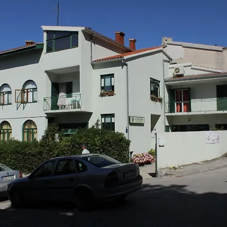 And With Parking Space - 6759